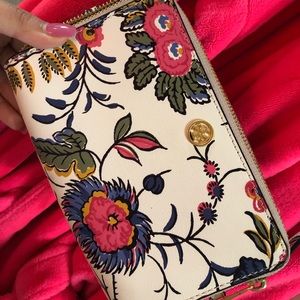 Tory Burch cross body
